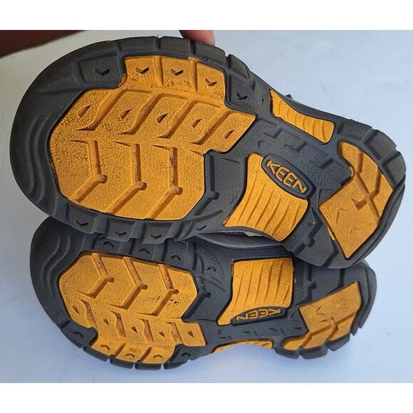 Keen Venice H2 Water-Ready Hiking Sandals Kids Girls 10 Purple Lilac Toe guard - Picture 6 of 6